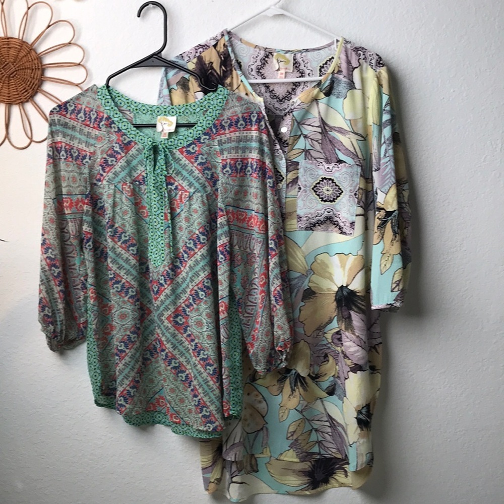 Fig and Flower Floral and Geometric Print Women's Top Bundle